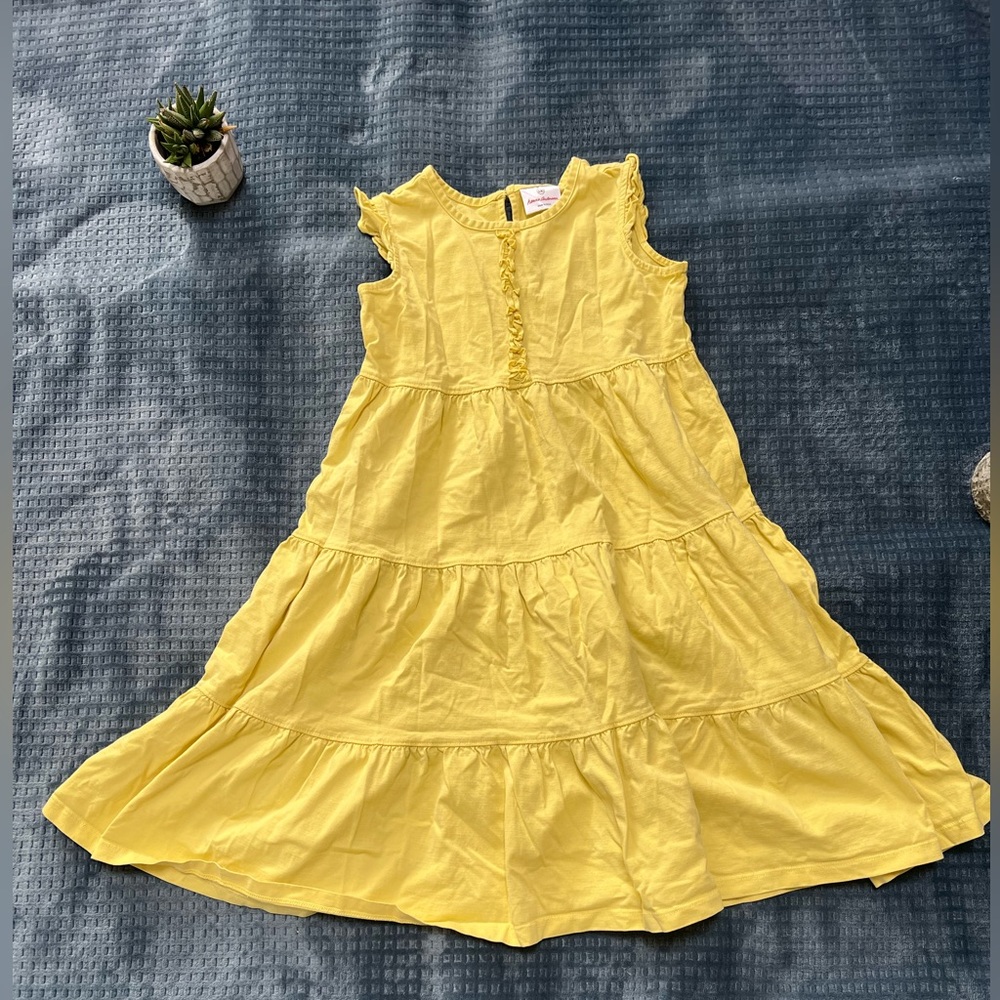 Hanna Anderson yellow dress shorts size 8